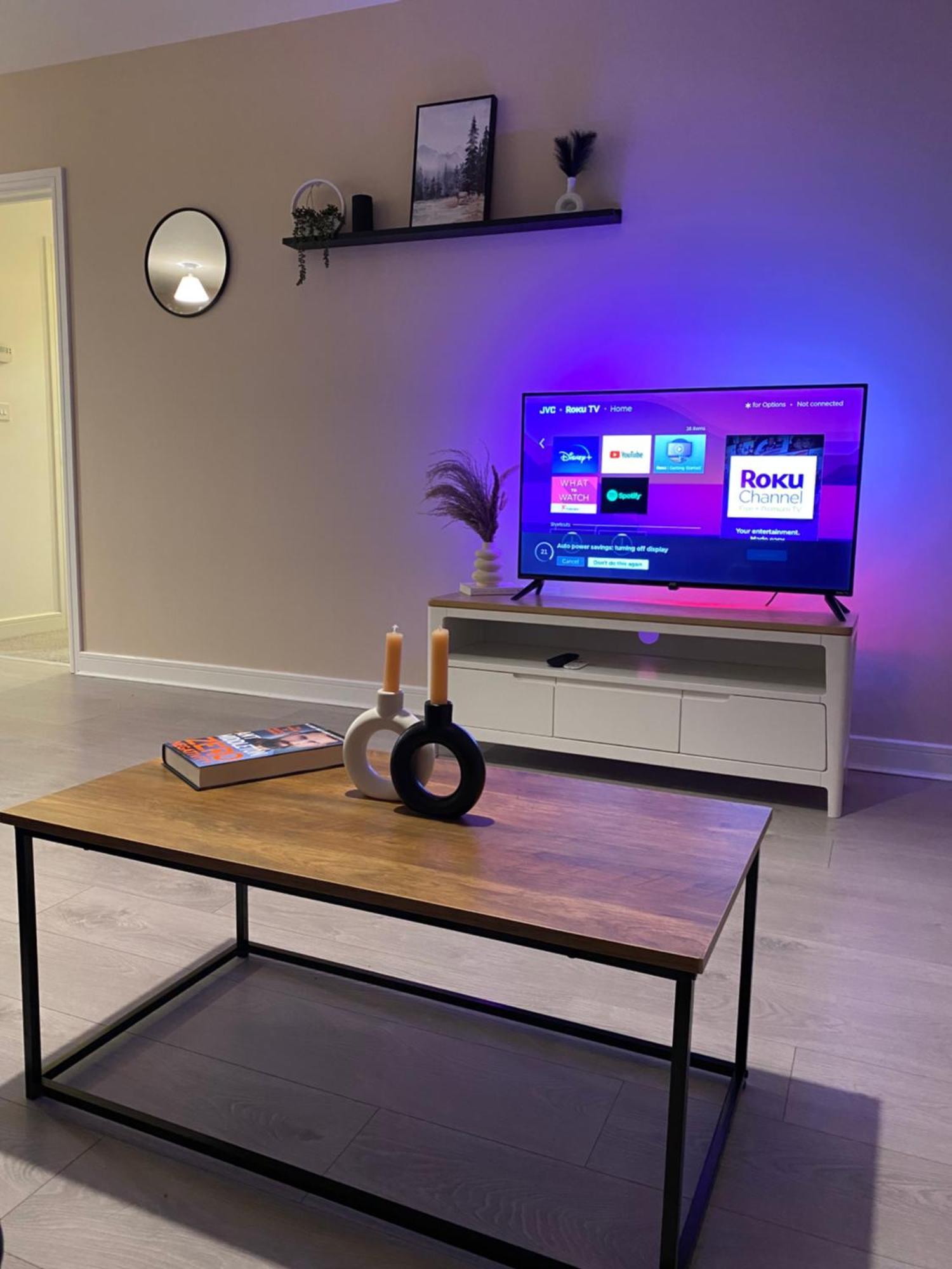 Crawley 2bed Close To Gatwick Airport Апартаменты Copthorne (West Sussex)